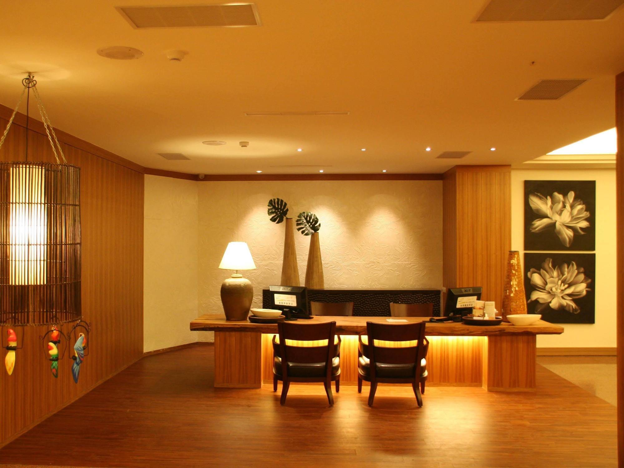Taitung Bali Suites Hotel Exterior photo