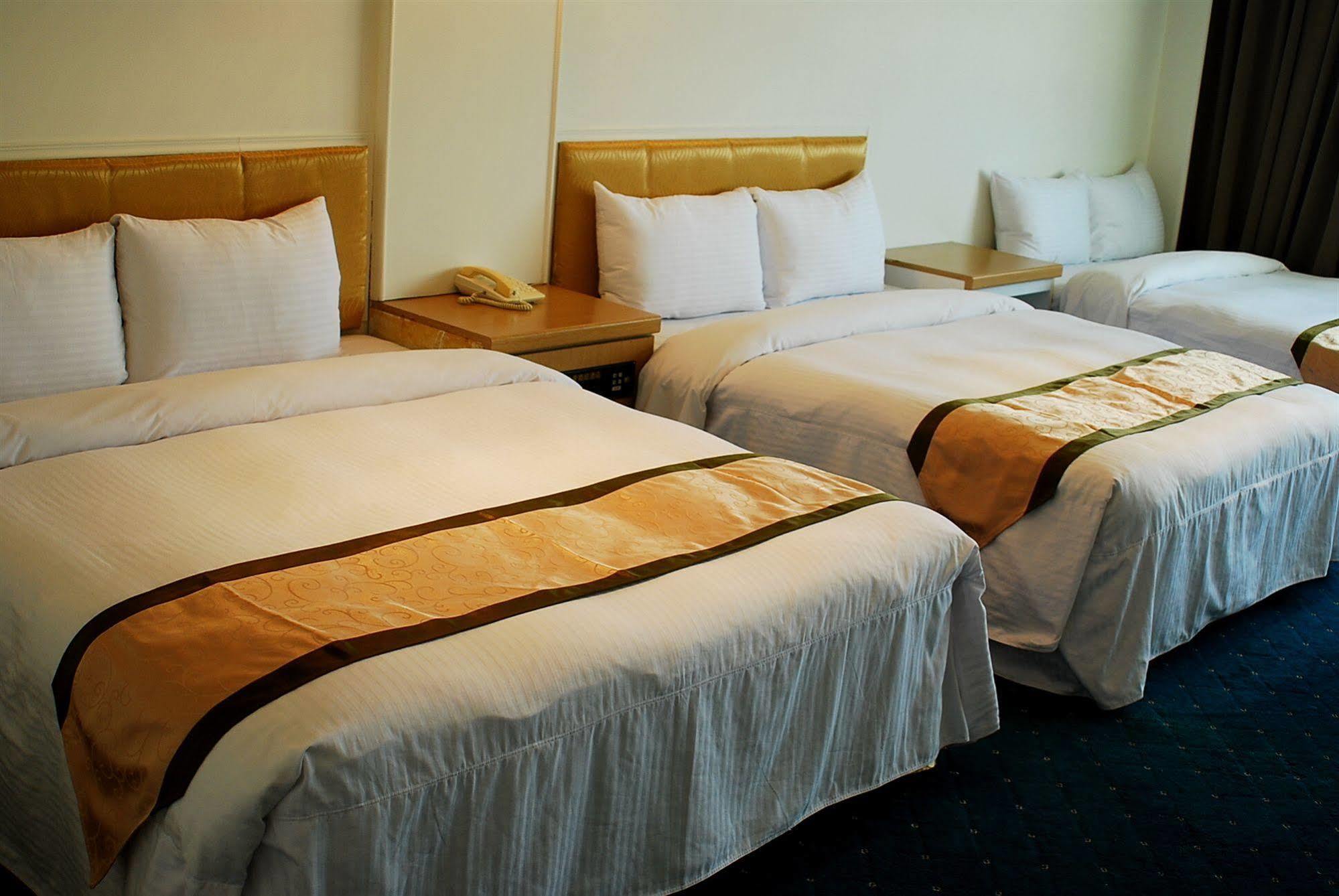Taitung Bali Suites Hotel Exterior photo