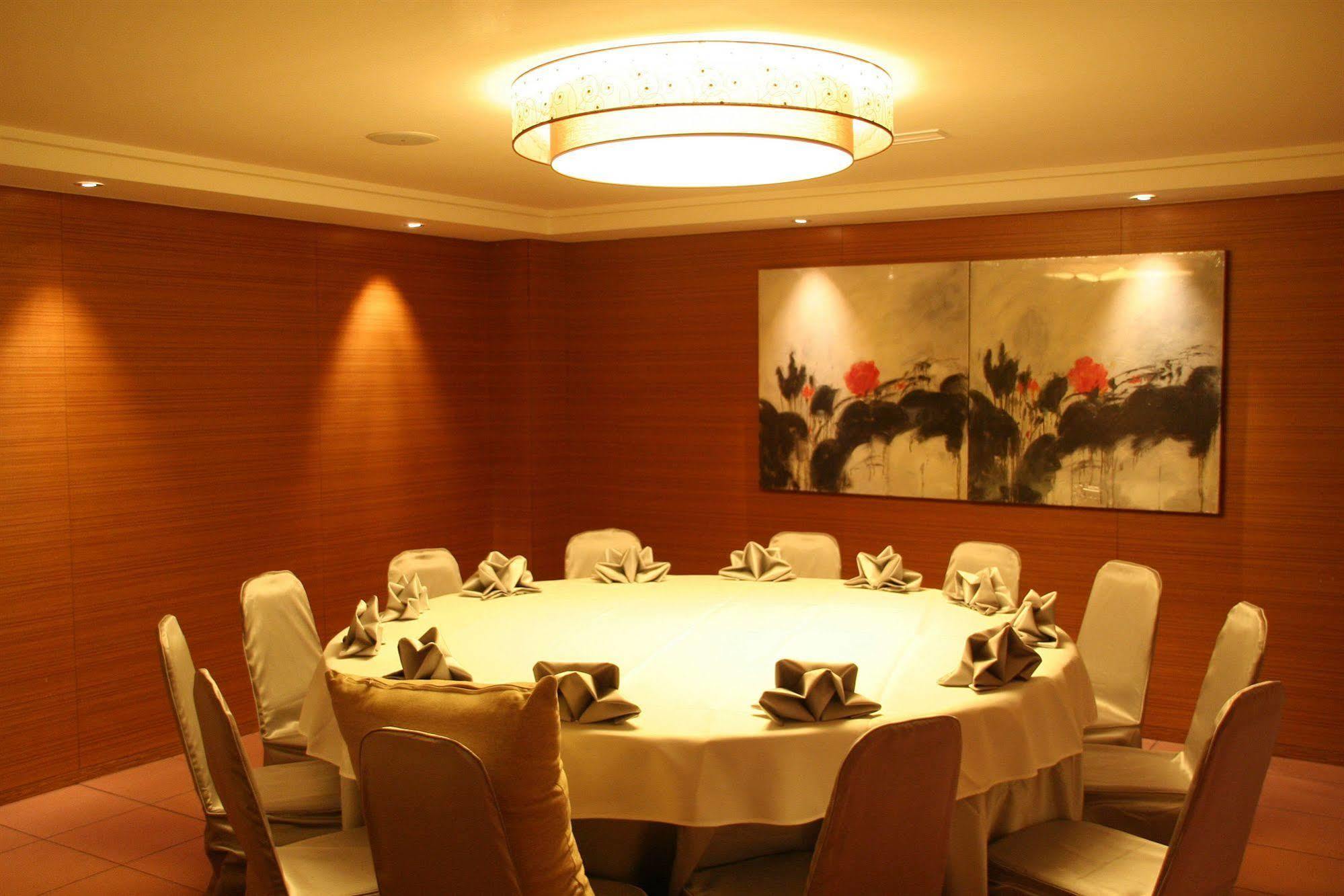 Taitung Bali Suites Hotel Exterior photo